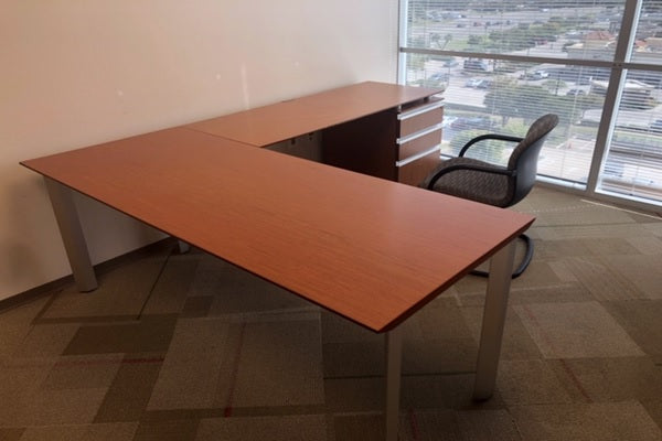 Used Knoll Autostrada L Shape Private Office